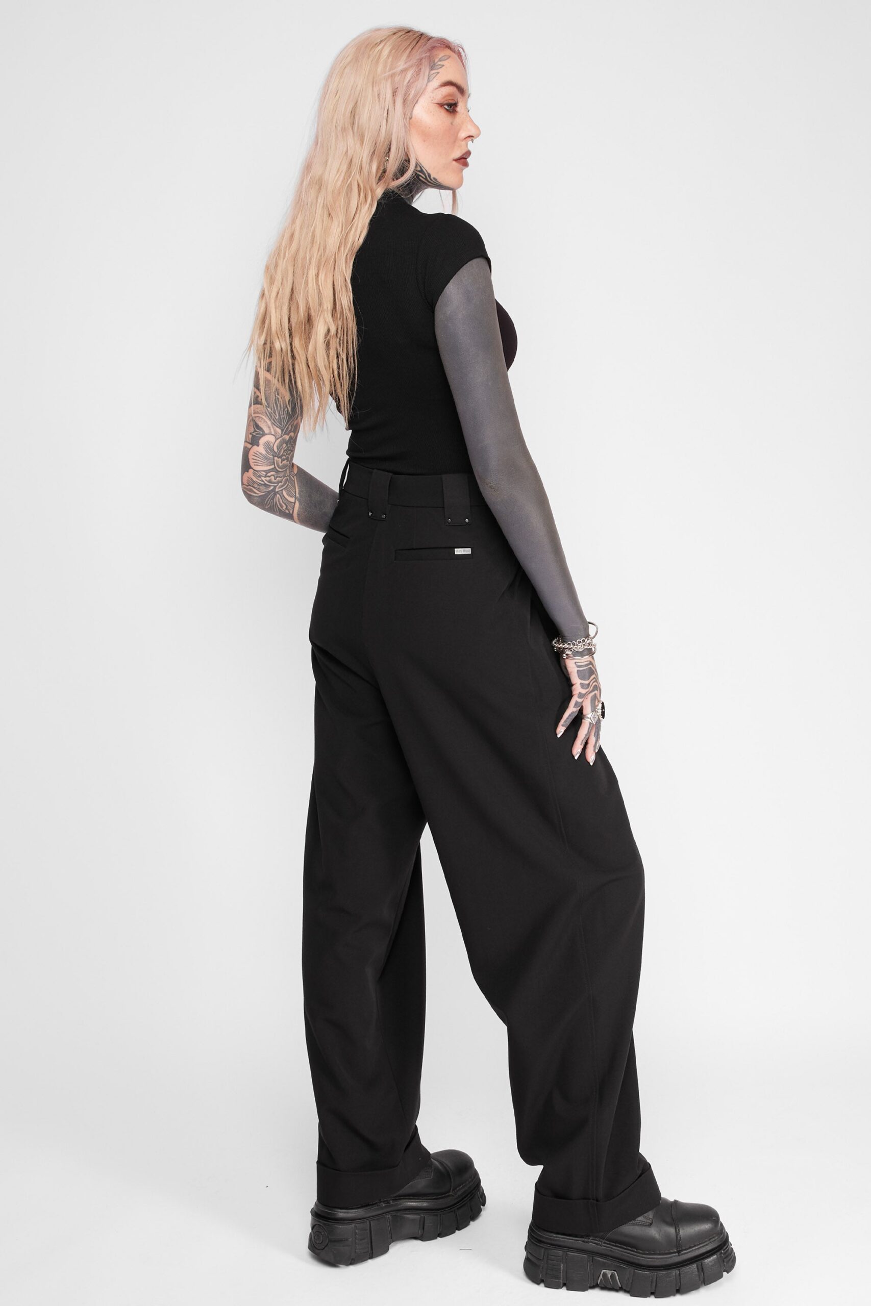Laid Back Pleated Trousers