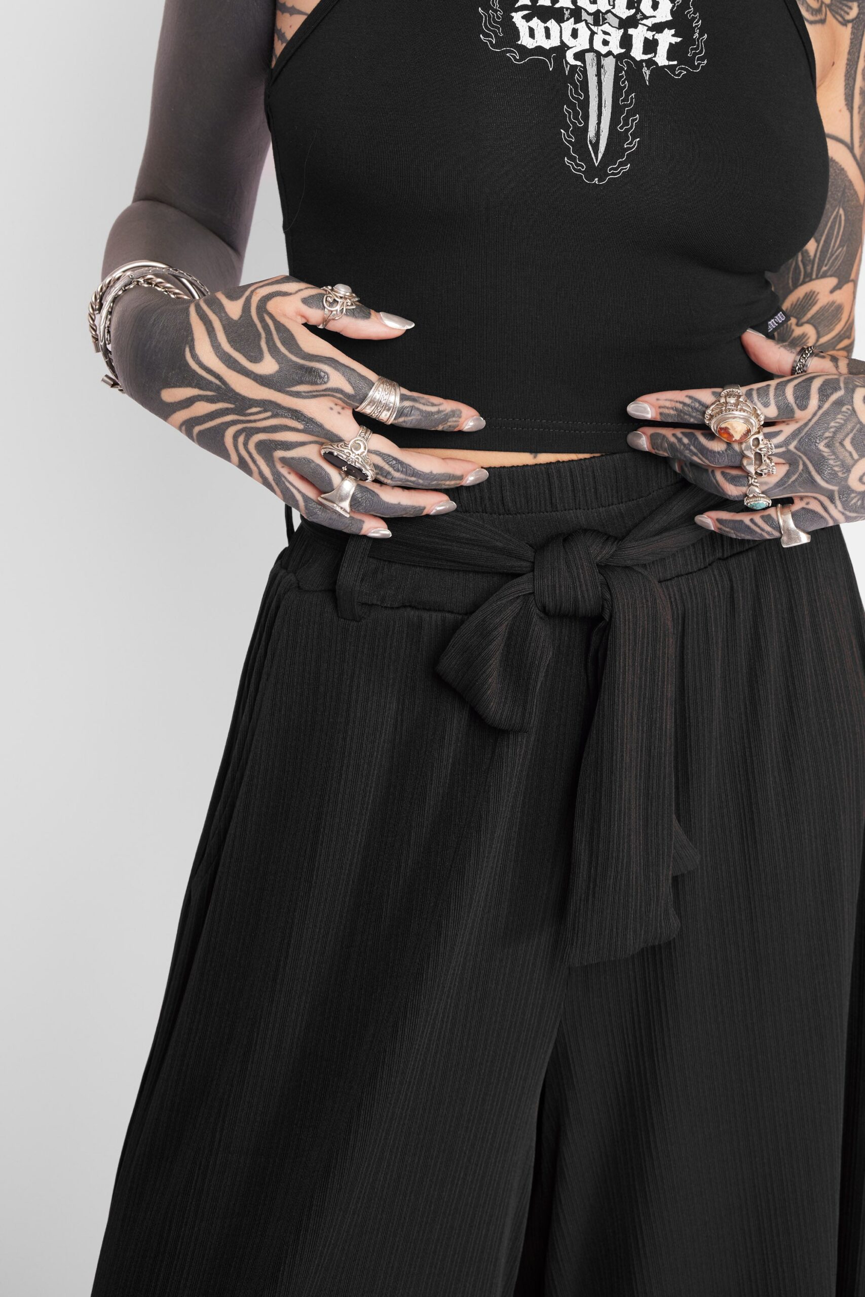 Back Pleated Trousers